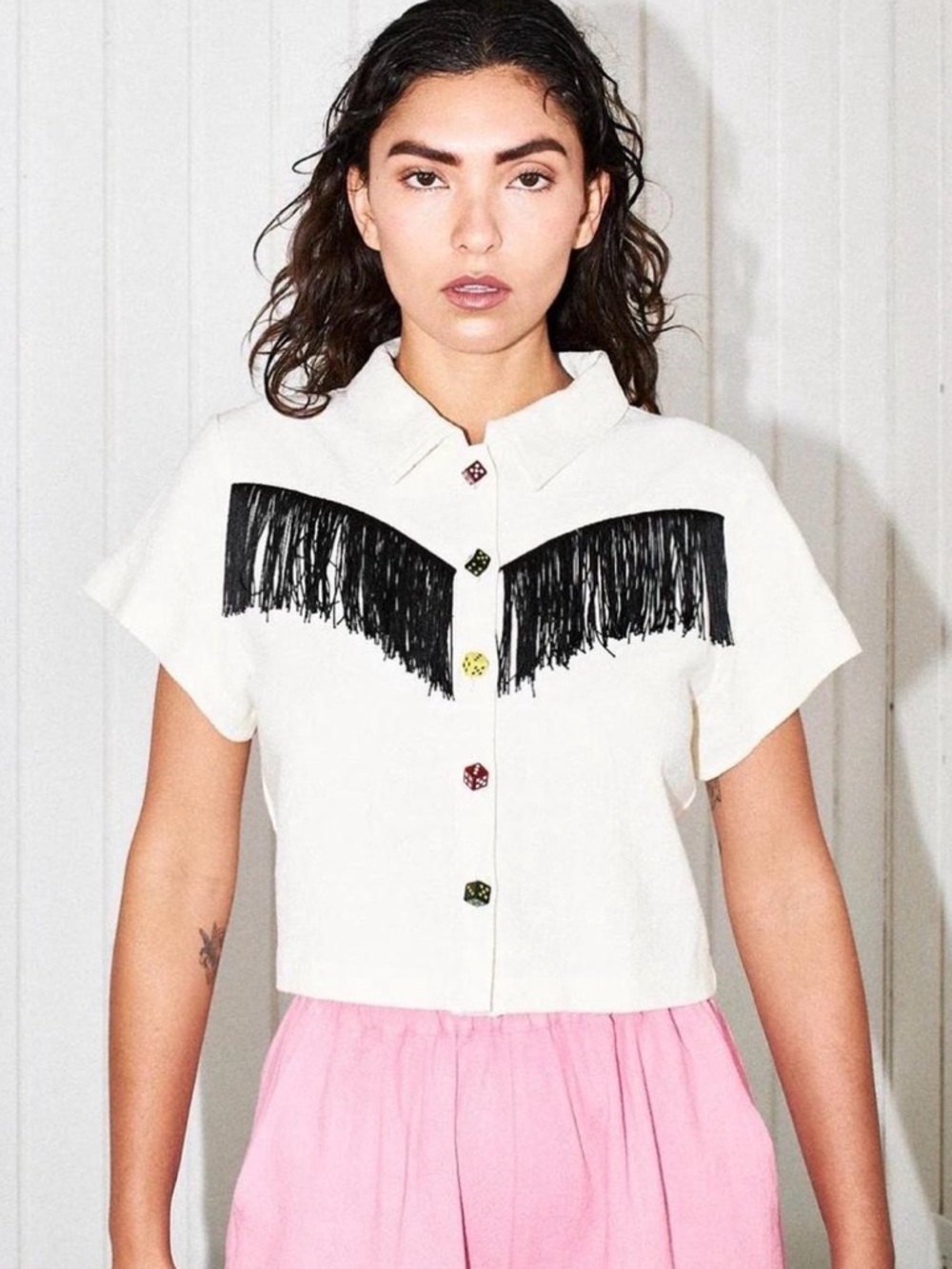 Fashion Brand Company Cropped White Fringe Button-Up linen Top